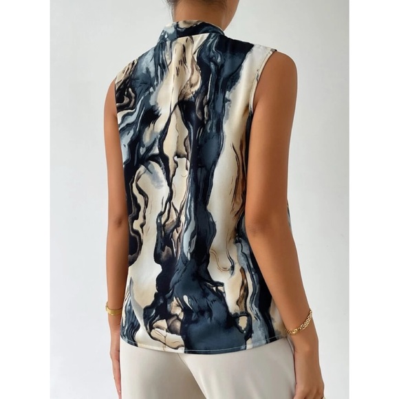 🎉6/$26🎉 SHEIN Marble Print Button Up Blouse - Picture 5 of 5